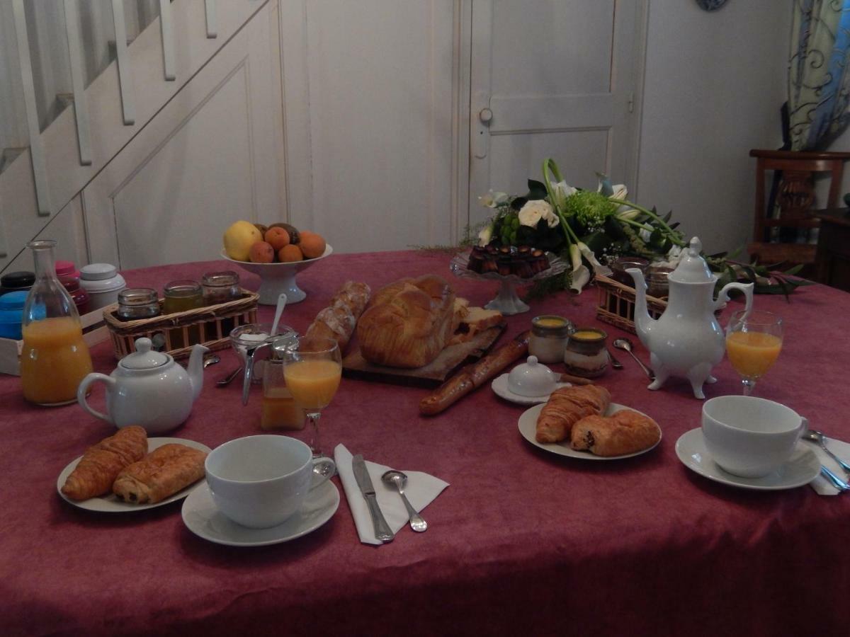 Le Petit Massigny Bed & Breakfast Les Velluire-sur-Vendee Eksteriør bilde