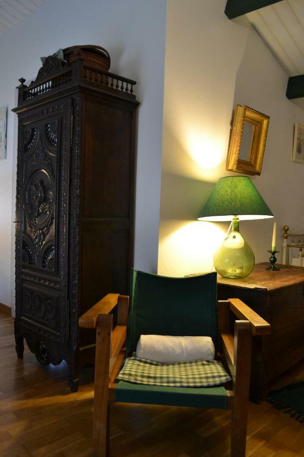 Le Petit Massigny Bed & Breakfast Les Velluire-sur-Vendee Eksteriør bilde