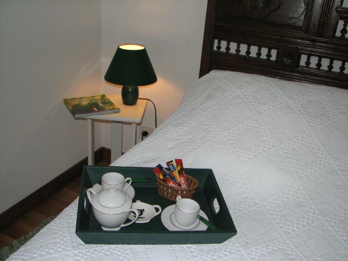 Le Petit Massigny Bed & Breakfast Les Velluire-sur-Vendee Eksteriør bilde